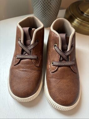 Kids Brown Leather-Look Chukka Sneakers